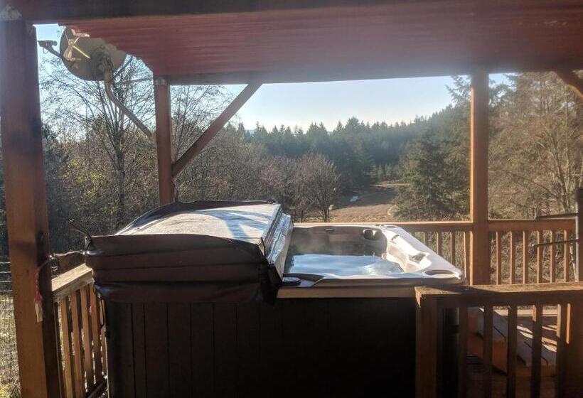 Номер Basic, Healing Ponds Farm