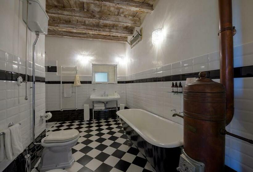 Полулюкс, Villa Mario Resort
