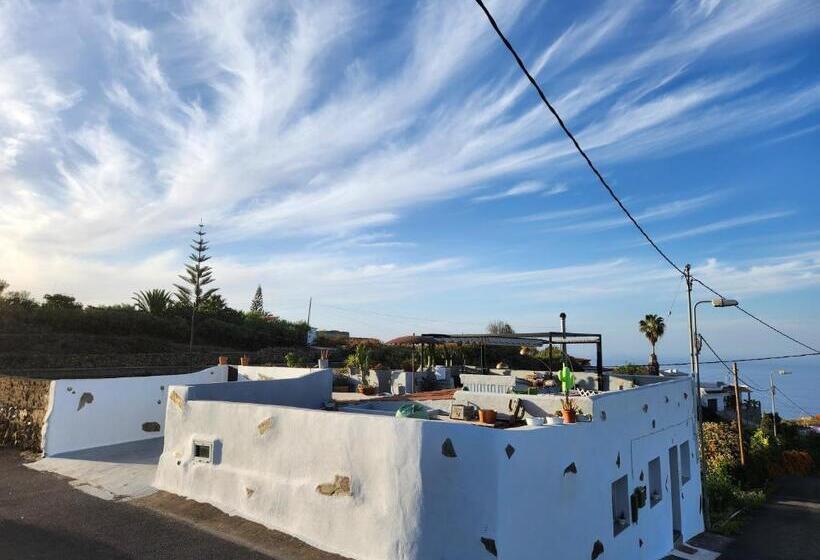 جناح جونيور مزوَّد بتراس, Casa Salvia Bed & Breakfast   Icod   Tenerife