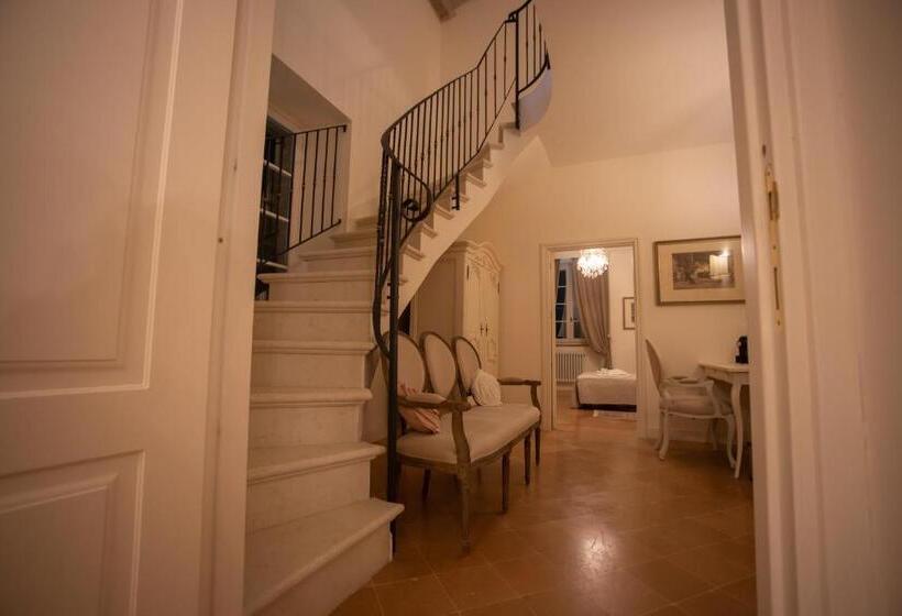 Люкс Повышенной Комфортности, Villa Nena