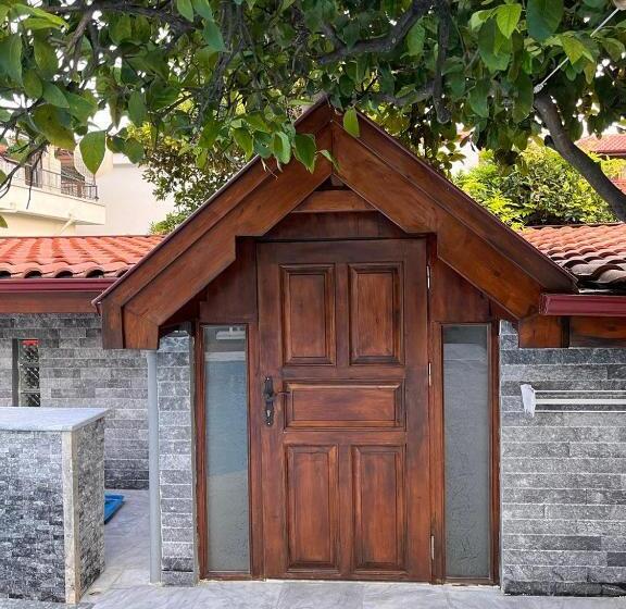 Студия Стандарт, Yelken Hotel Akyaka
