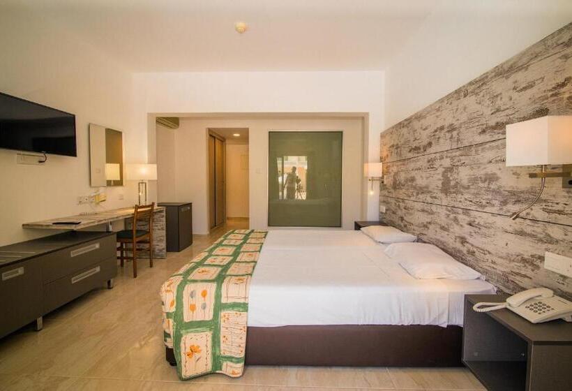 اتاق استاندارد با چشم‌انداز دریا, Freij Splash Hotel & Resort