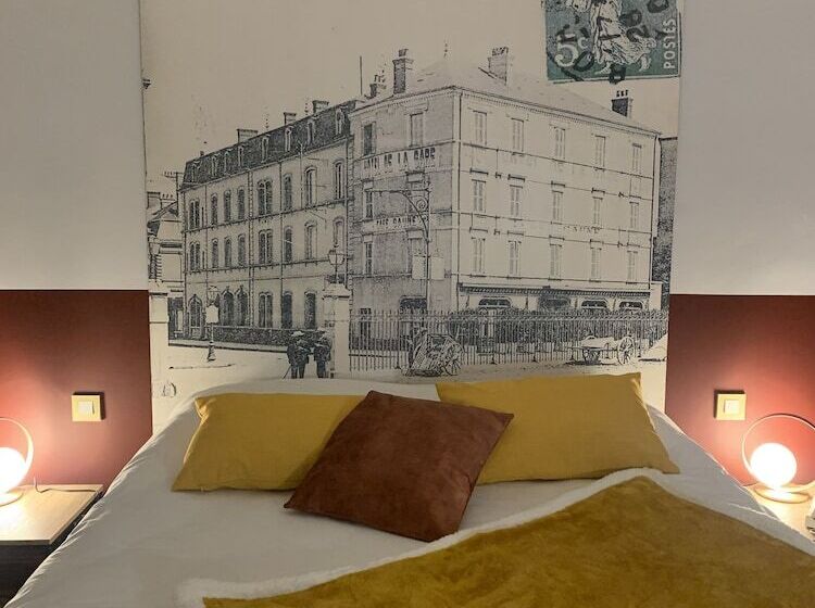 Классический Номер, Brit Hotel Roanne   Le Grand Hôtel