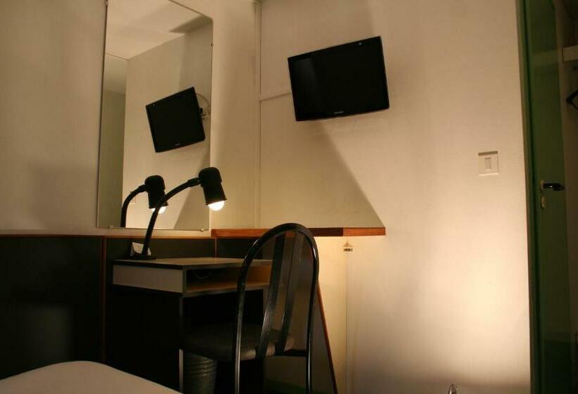 Номер Стандарт, Hôtel La Chartreuse