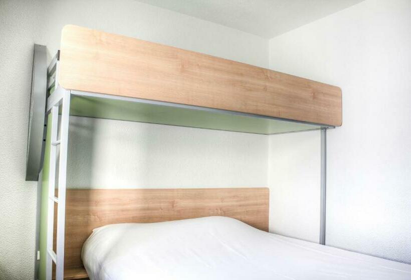 اتاق استاندارد سه نفره, Inn Design Laon