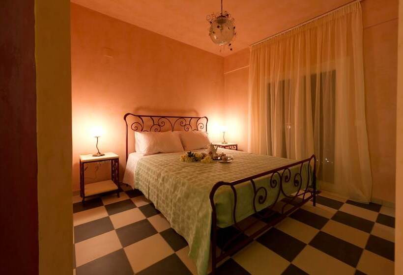 Superior Suite Sea View, Irida Boutique