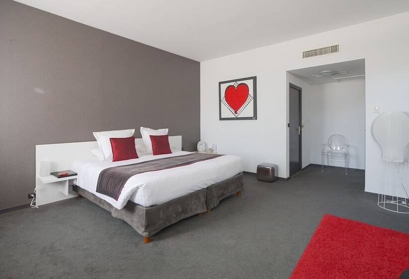 Номер Deluxe, Le Domaine Des Lys