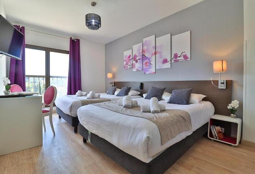 Quarto Superior Quádruplo, & Restaurant Perla Riviera