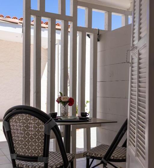 Стандартный Номер Нижний Этаж, & Restaurant Perla Riviera