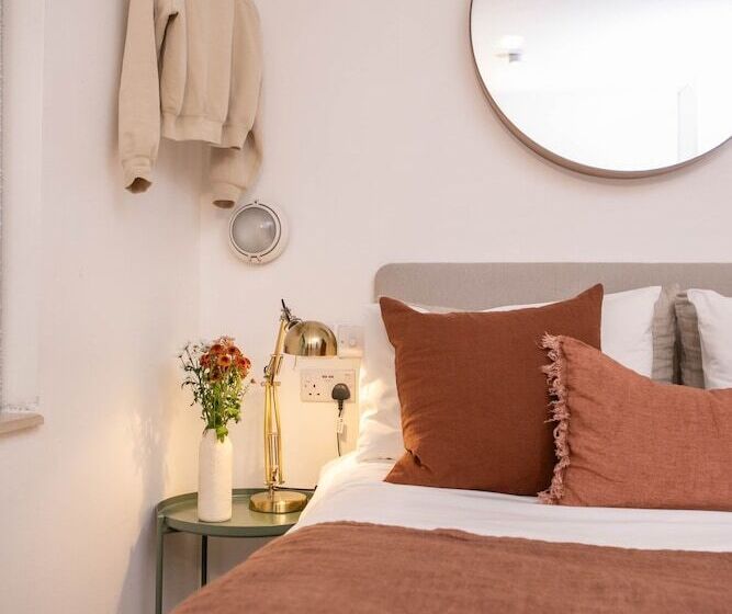Quarto standard, The Luxury Inn