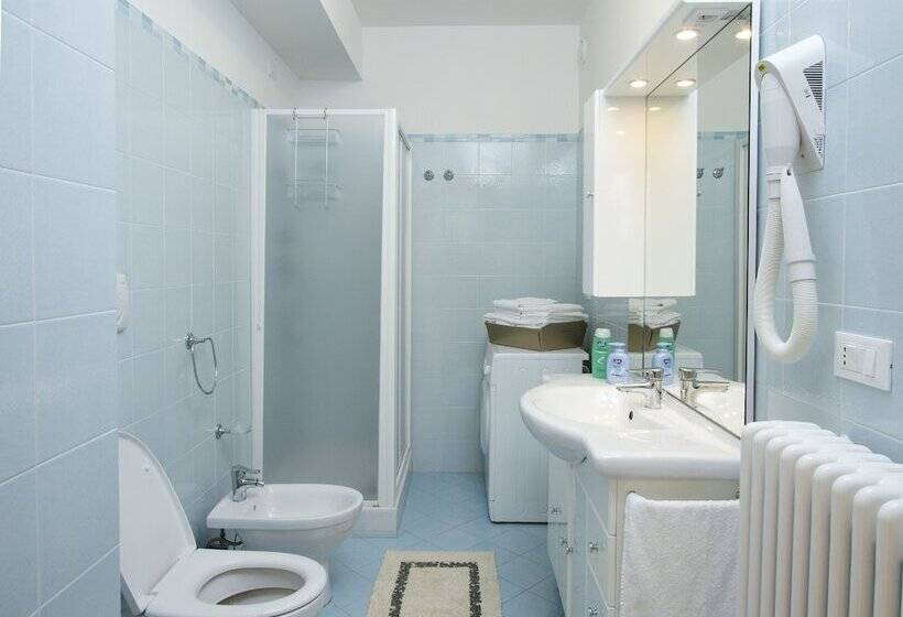 آپارتمان کامفورت 2 خوابه, Residence I Delfini