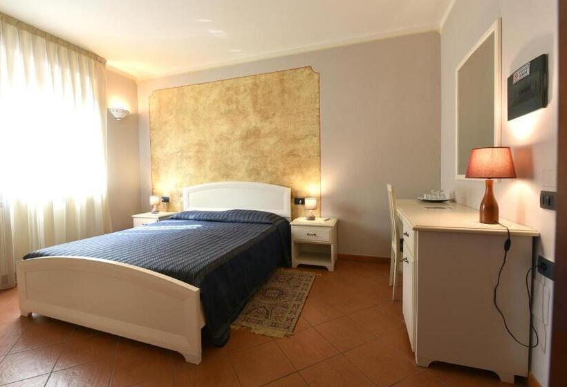 اتاق استاندارد, Ristorante Borgovecchio