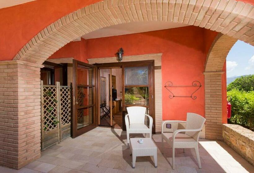 اتاق استاندارد, Sarand Relais Adults Only