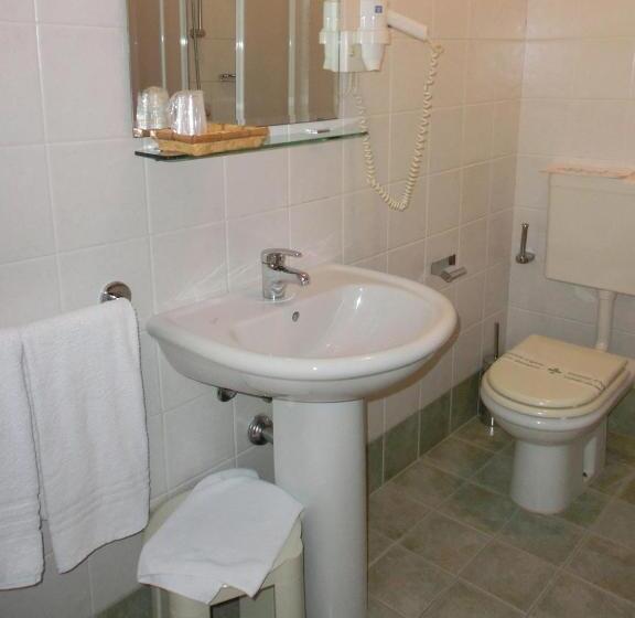 スタンダード４人部屋, Sporting