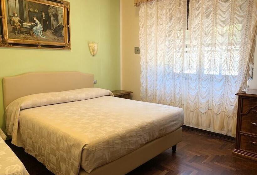 Номер Стандарт Трехместный, Tanit Hotel Villaggio Ristorante