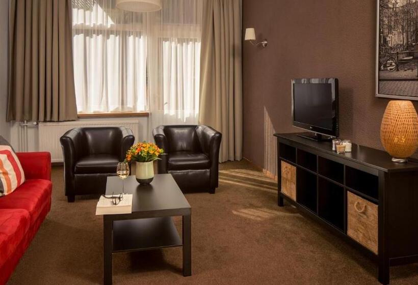 Семейный Номер, Appartementen Valkenburg