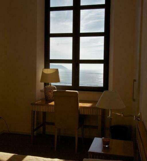 آپارتمان 1 خوابه با چشم‌انداز دریا, Miramare Apartments&suites