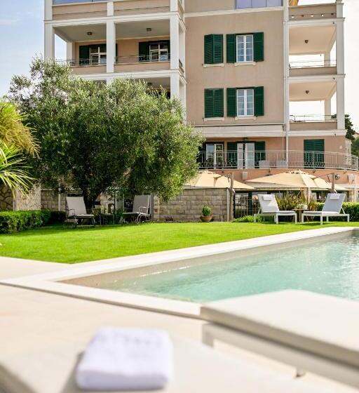 Апартаменты 1 Спальня Вид на Море, Villa Hresc M