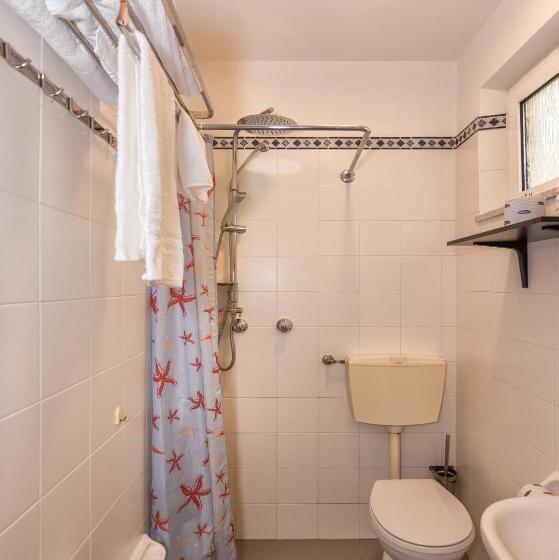Quarto Estandar Individual, Tahiti