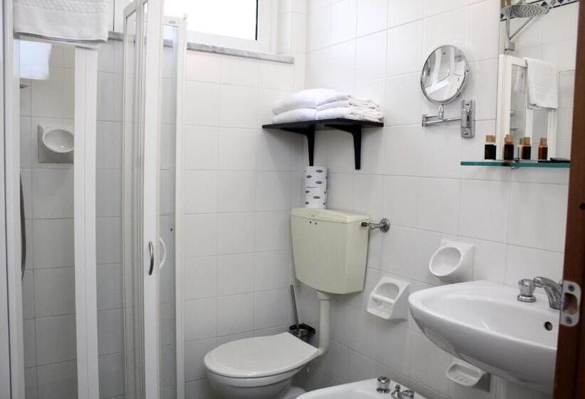 Quarto Economy, Tahiti