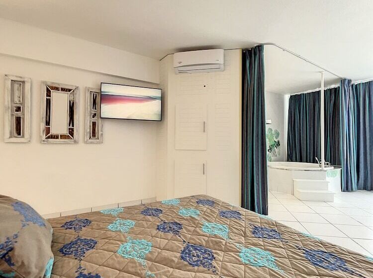 اتاق استاندارد, Le Domaine Anse Marcel Beach Resort
