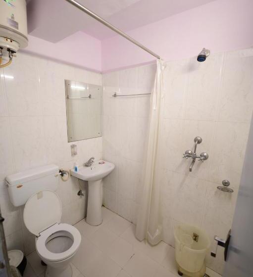 Quarto Estandar Individual, Chitra Katha  A Story Per Stay