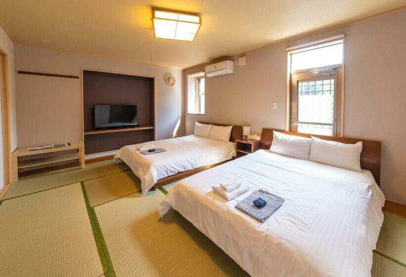 Quarto Estandar 2 Camas Casal, Etavia Yufuin Kinrinko