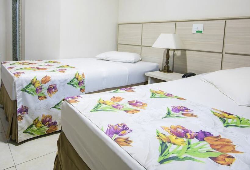 Номер Deluxe, Golden Park Sorocaba & Convenções   By Nacional Inn