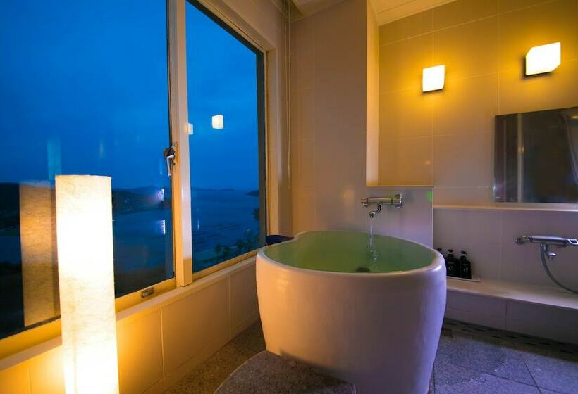 Quarto Superior, Toba View Hotel Hanashinju