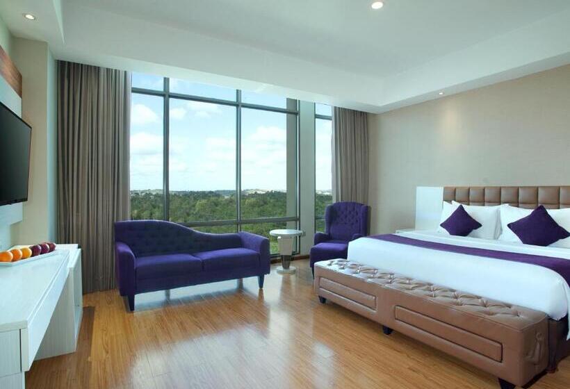 Полулюкс, Platinum Hotel & Convention Hall Balikpapan
