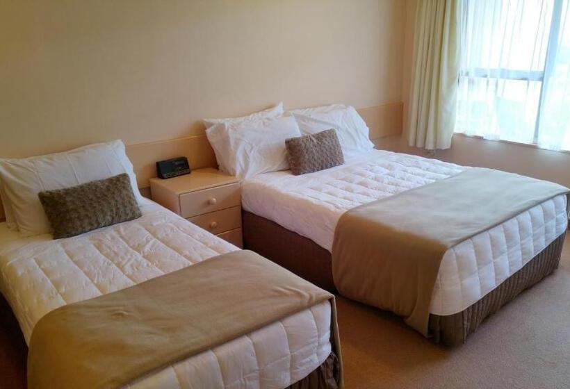 Апартаменты 2 Спальни, Hobson's Choice Motel
