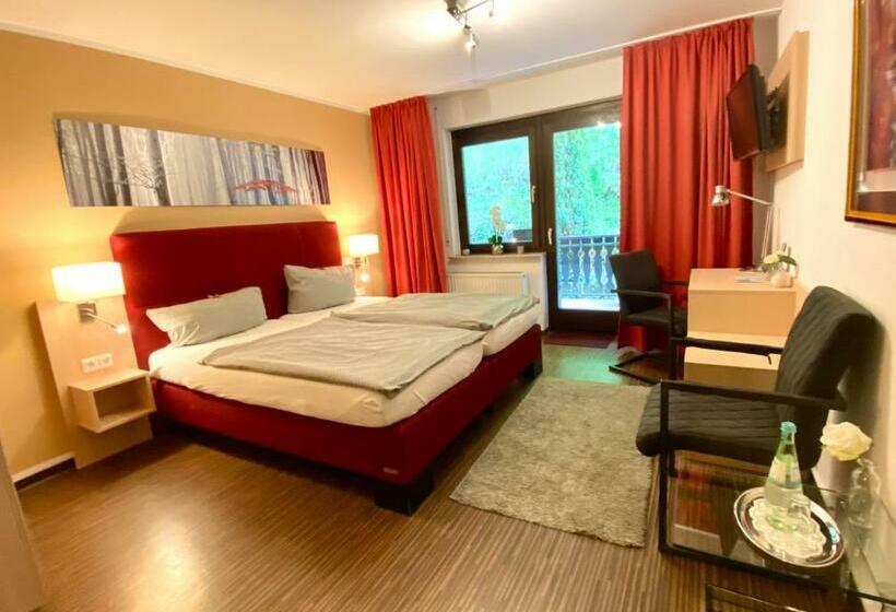 Номер Стандарт с Балконом, Landhotel Fasanenhof