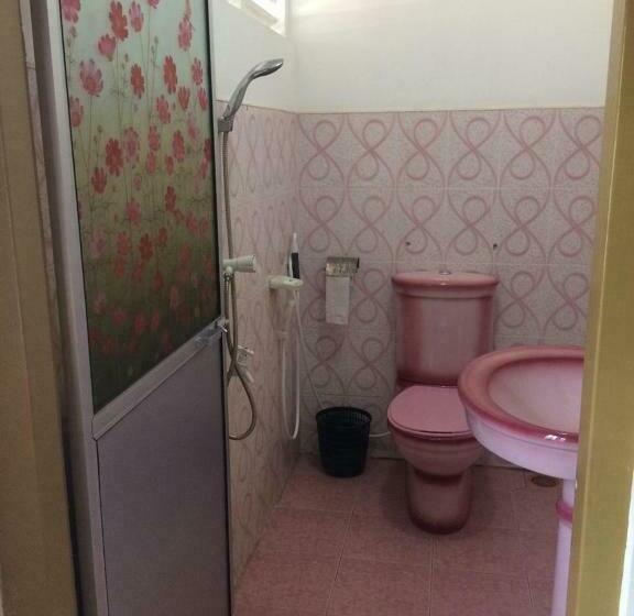Трехместный Номер Стандарт с Балконом, White Villa