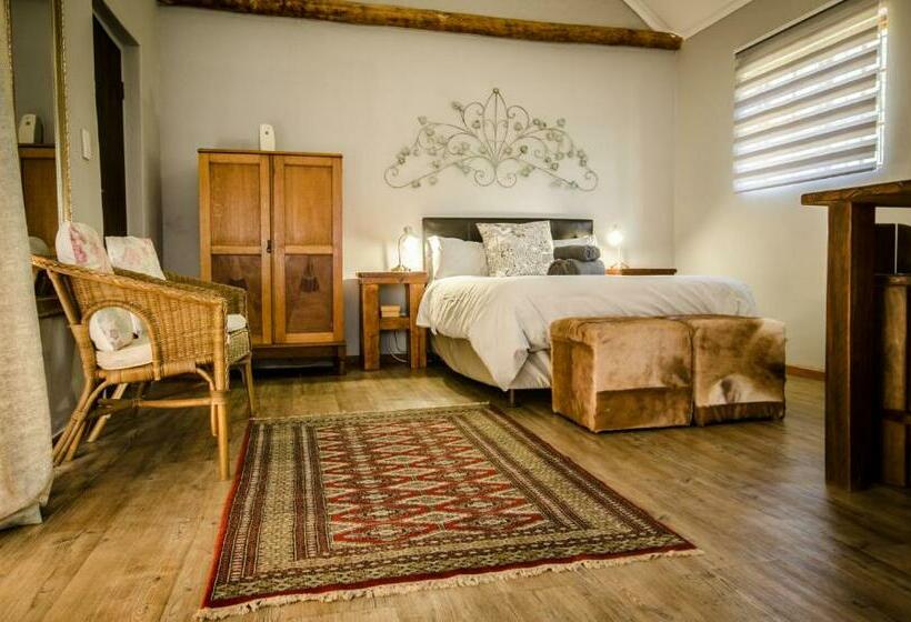 Студия Стандарт, Reflections Guest Farm