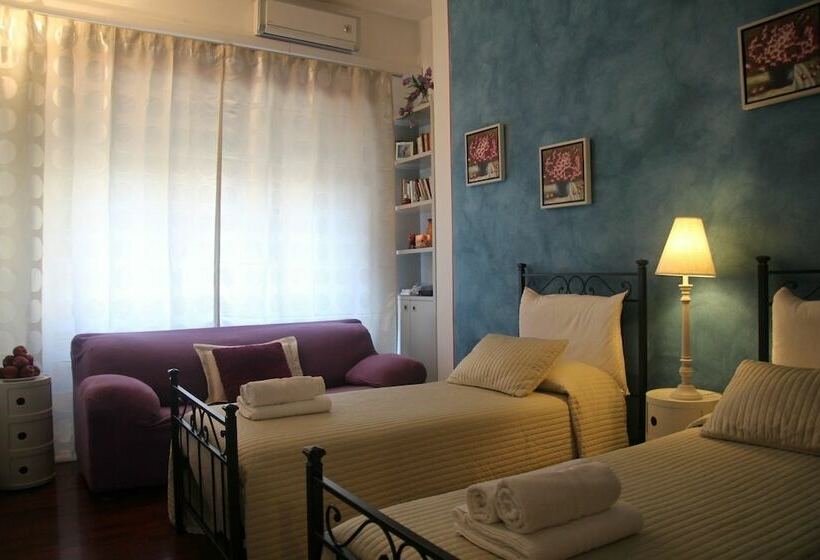 اتاق استاندارد با سرویس بهداشتی مشترک, Casamore Rooms