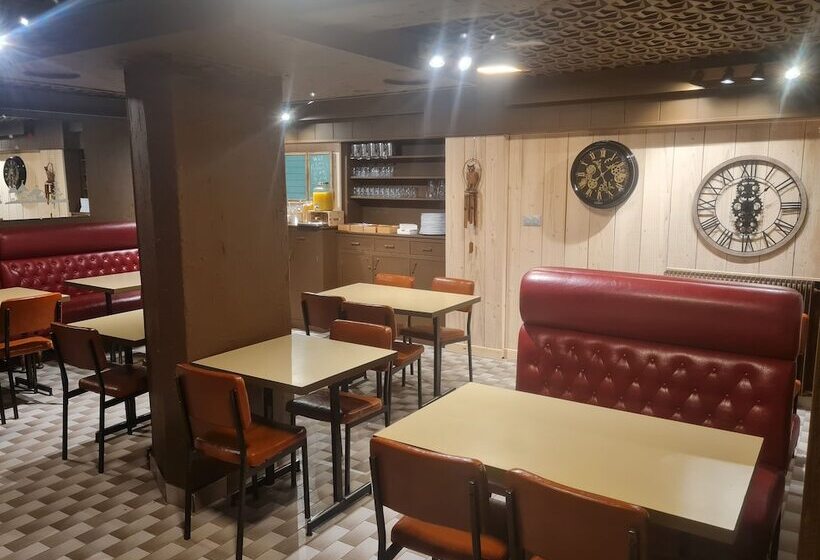 Номер Стандарт, Hébergement Artense