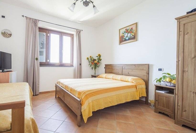 اتاق استاندارد, Il Rifugio Del Poeta