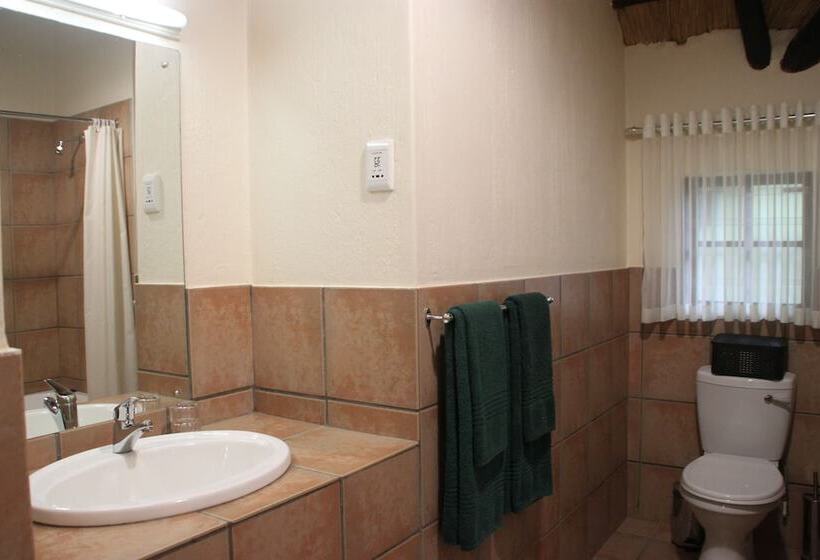 Шале 1 Спальня, Fairways Self Catering