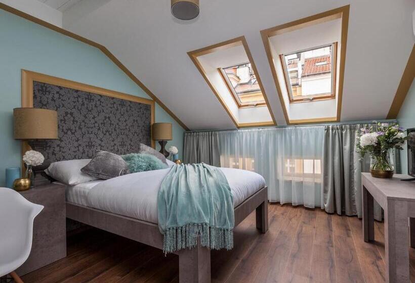 Cama em Quarto Superior Compartilhado, Gorgeous Prague Rooms