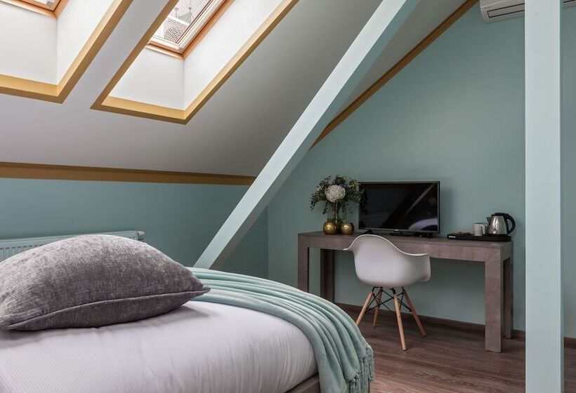 Cama em Quarto Compartilhado, Gorgeous Prague Rooms