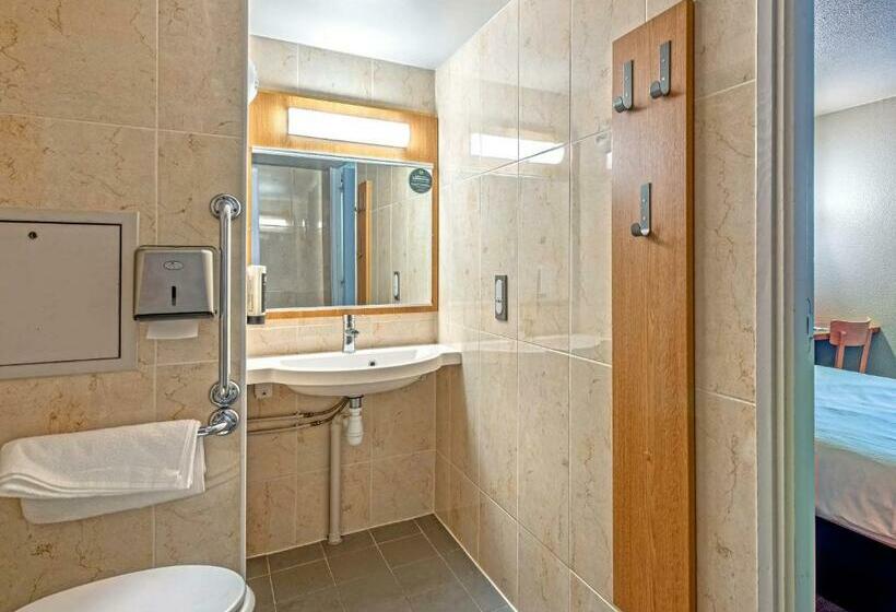 اتاق استاندارد چهار تخته, B&b Hotel Quimper Nord Douarnenez