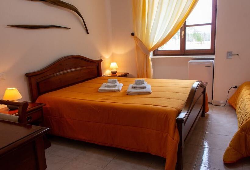 Четырехместный Номер Стандарт, La Masseria Hotel Ristorante Centro Benessere