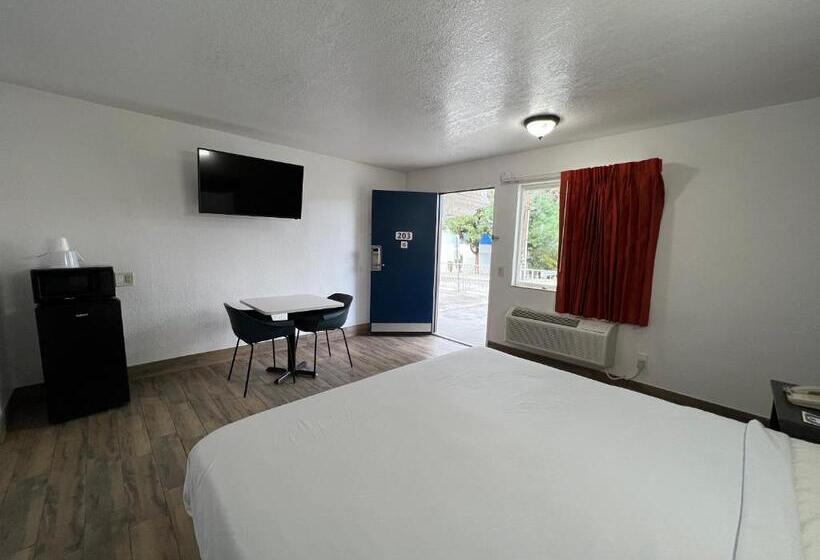 Номер Deluxe, Motel 6orange, Ca  Anaheim