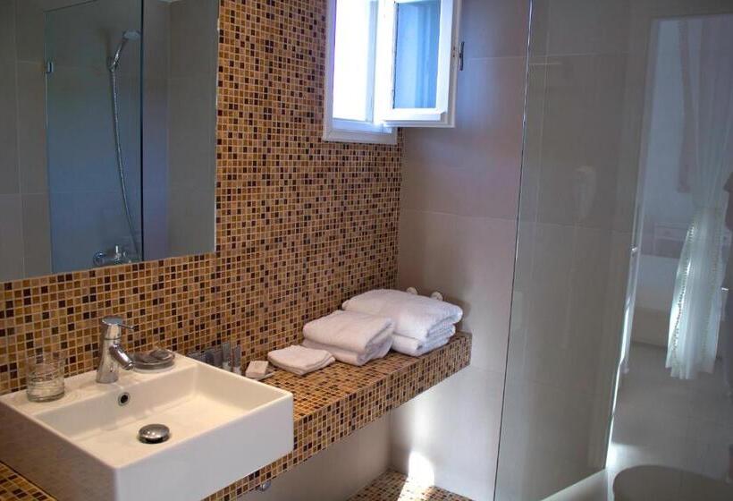 Люкс, Almira Suites   Seafront   Naousa Paros