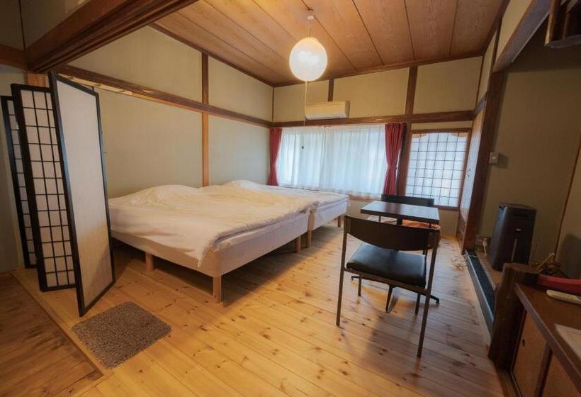 Номер Стандарт, Shibu Onsen Koishiya Ryokan