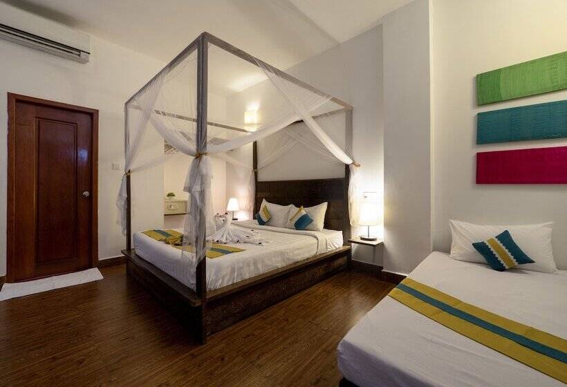 Номер Deluxe, Suitehome Boutique