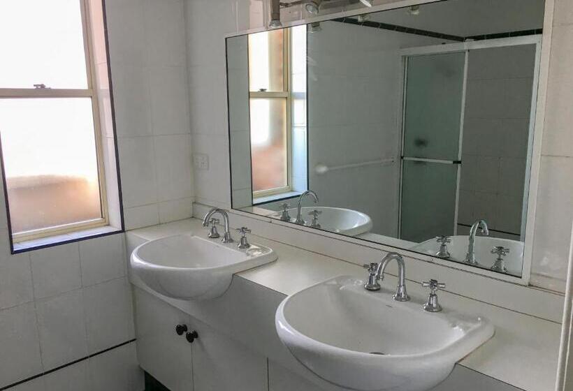 Quarto Familiar, The Premier Hotel Broadmeadow