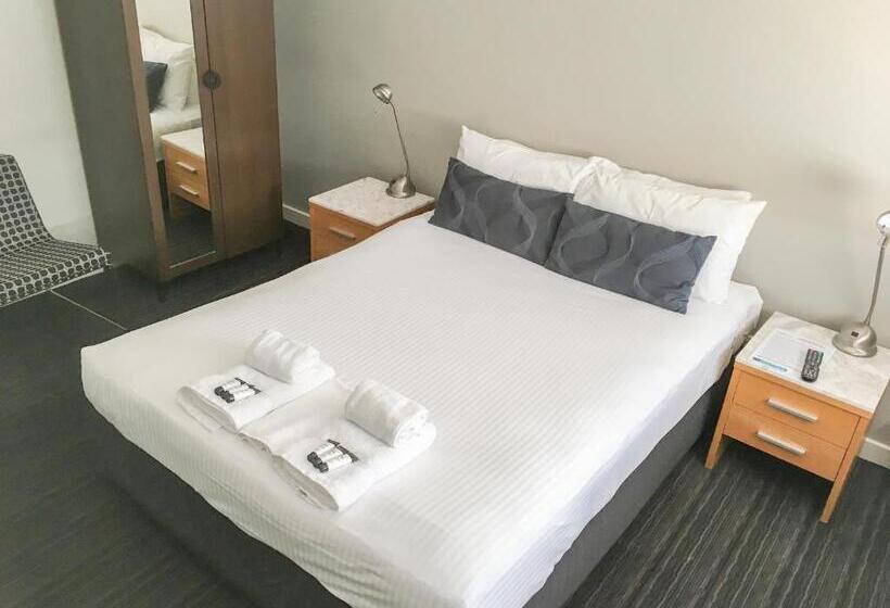 Quarto Estandar Banheiro Compartilhado, The Premier Hotel Broadmeadow