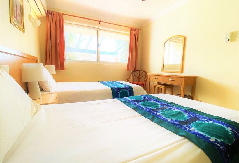 ویلا دلوکس 2 خوابه, Kololi Beach Resort