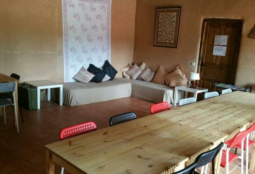 Кровать в Общей Комнате, Albergue Rural Las Águedas